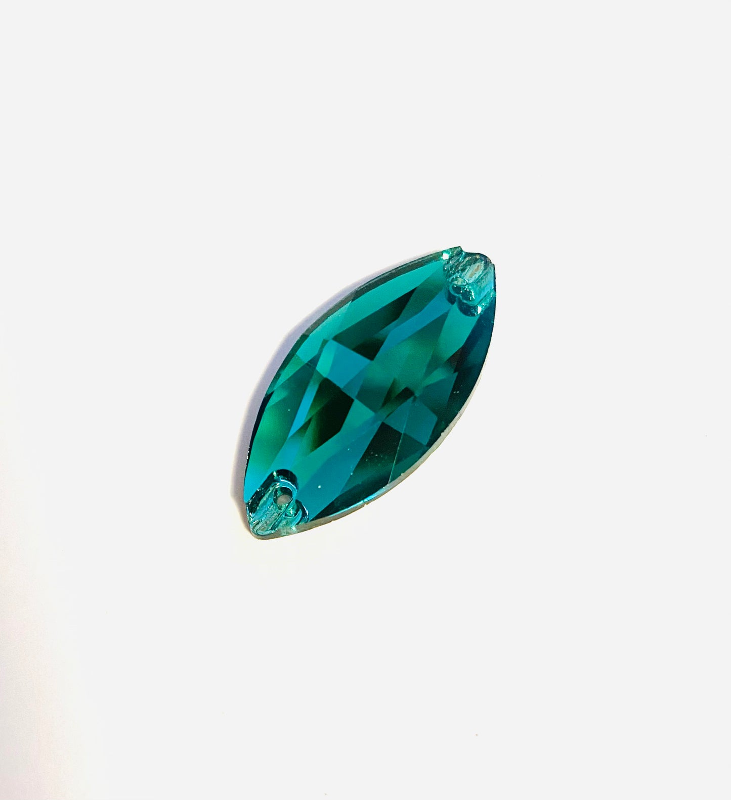 Sew on Stones Shapes Emerald Green - Rhinestone HQ