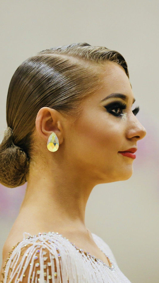 Earrings Teardrop Pear Studs - Rhinestone HQ